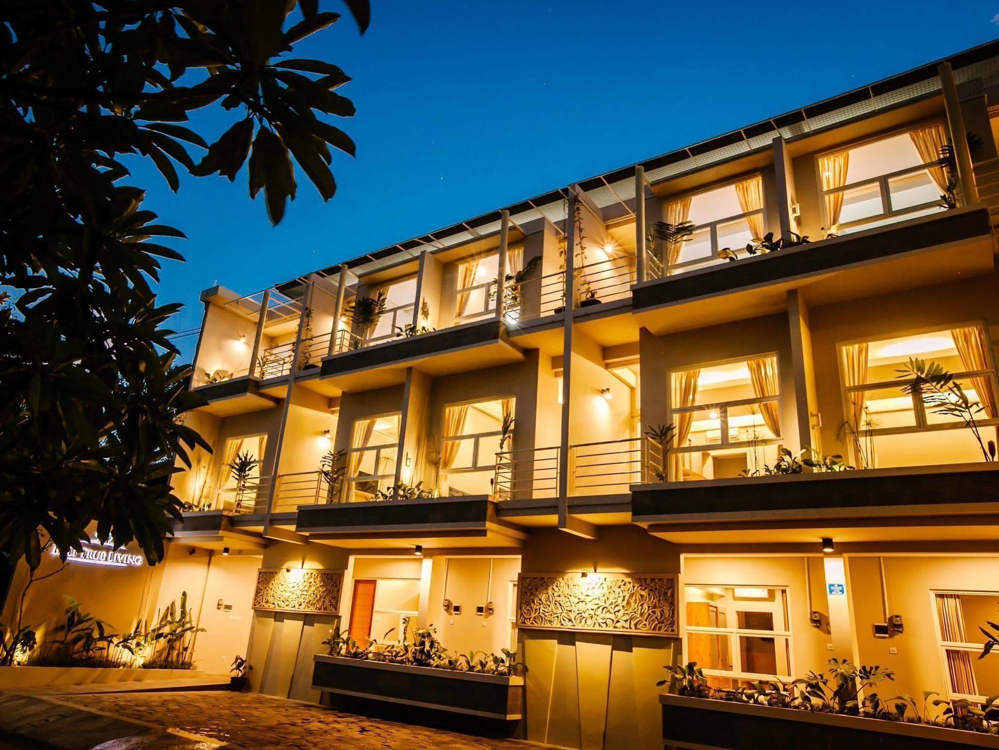 Aparthotel Bali True Living à Denpasar Extérieur photo
